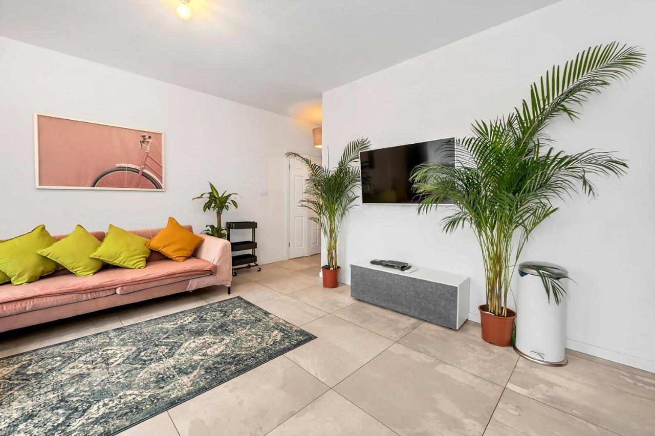 Lumina 4-Room Apart With Large Balcony 华沙 外观 照片